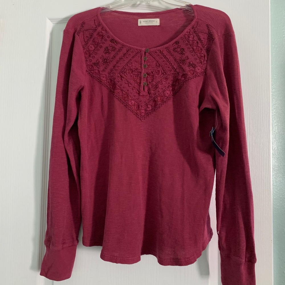 Lucky Brand top